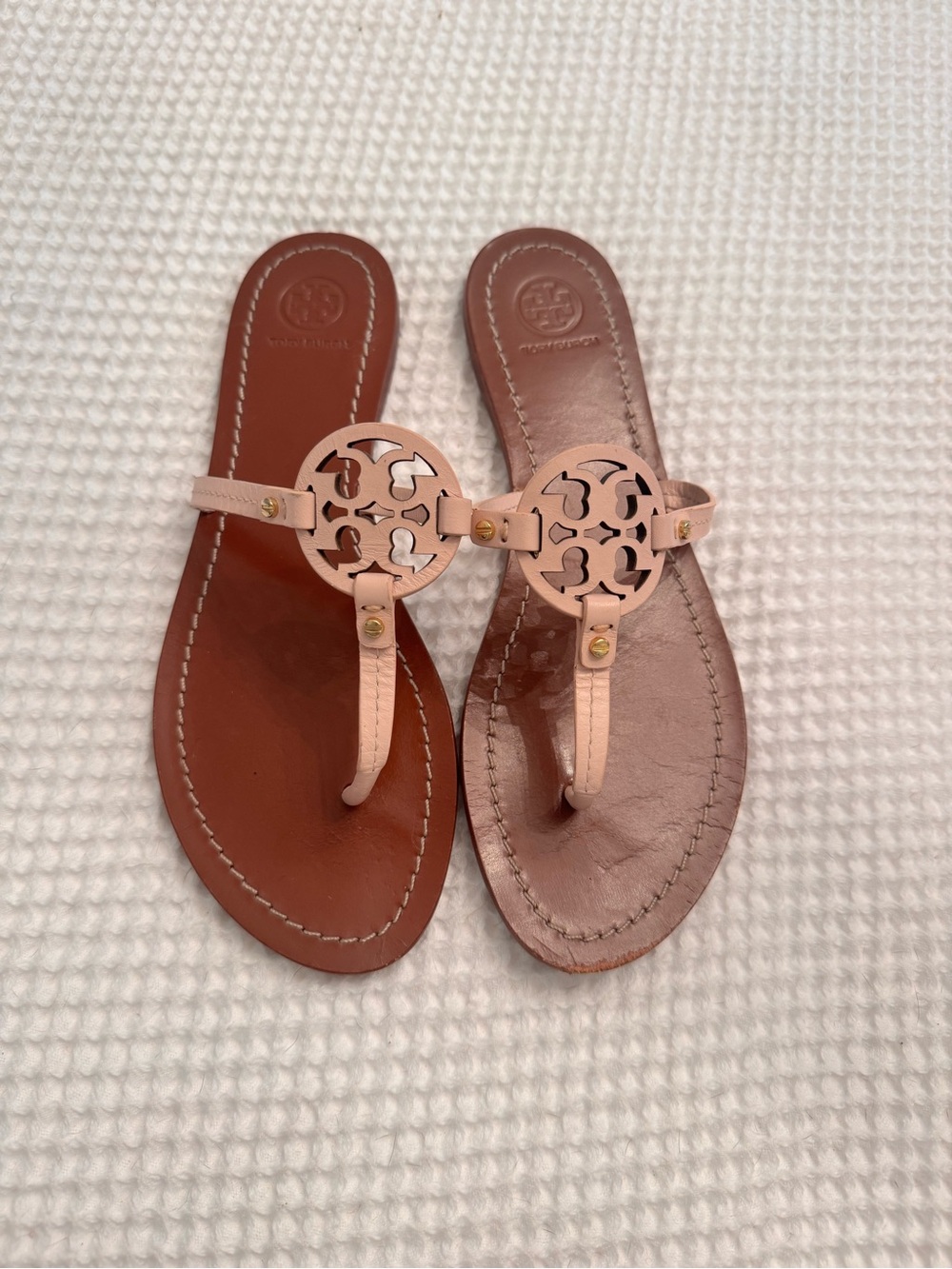 Tory Burch Leather Thong Sandals in Blush and Brown